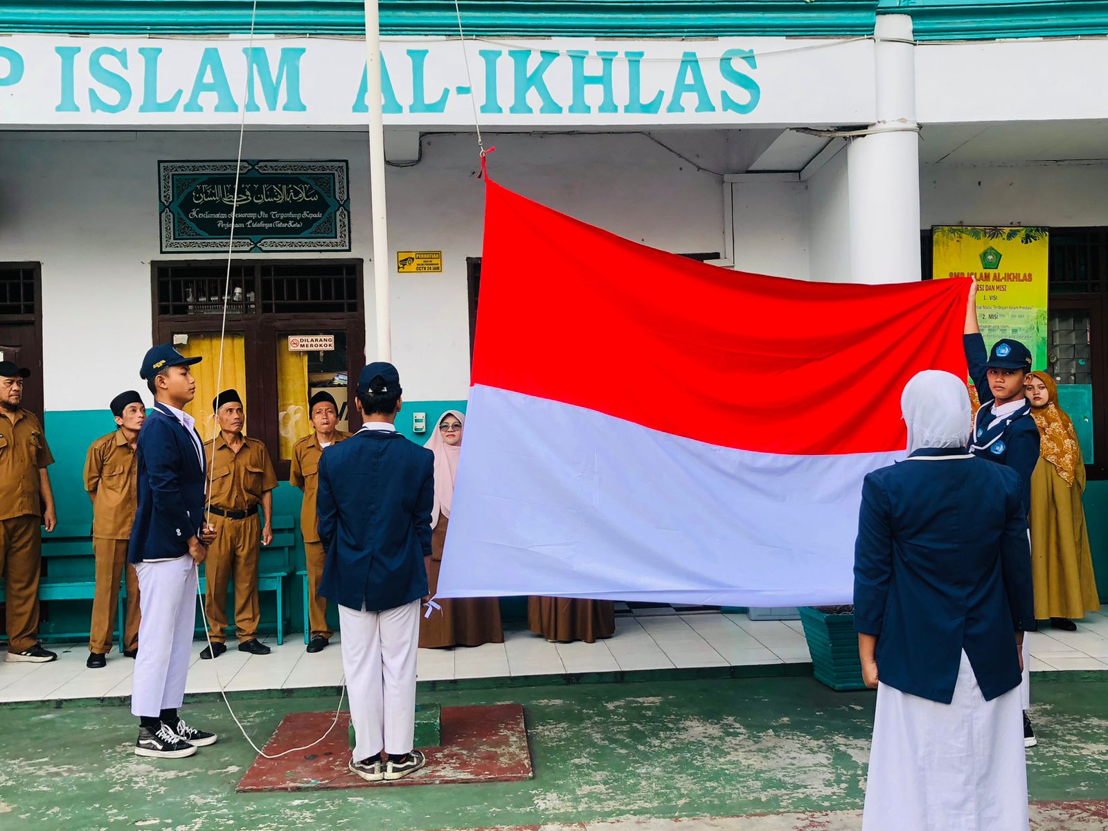 UPACARA BENDERA